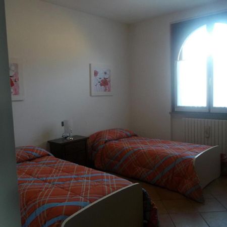 Crespi House Bed & Breakfast Parabiago Rom bilde