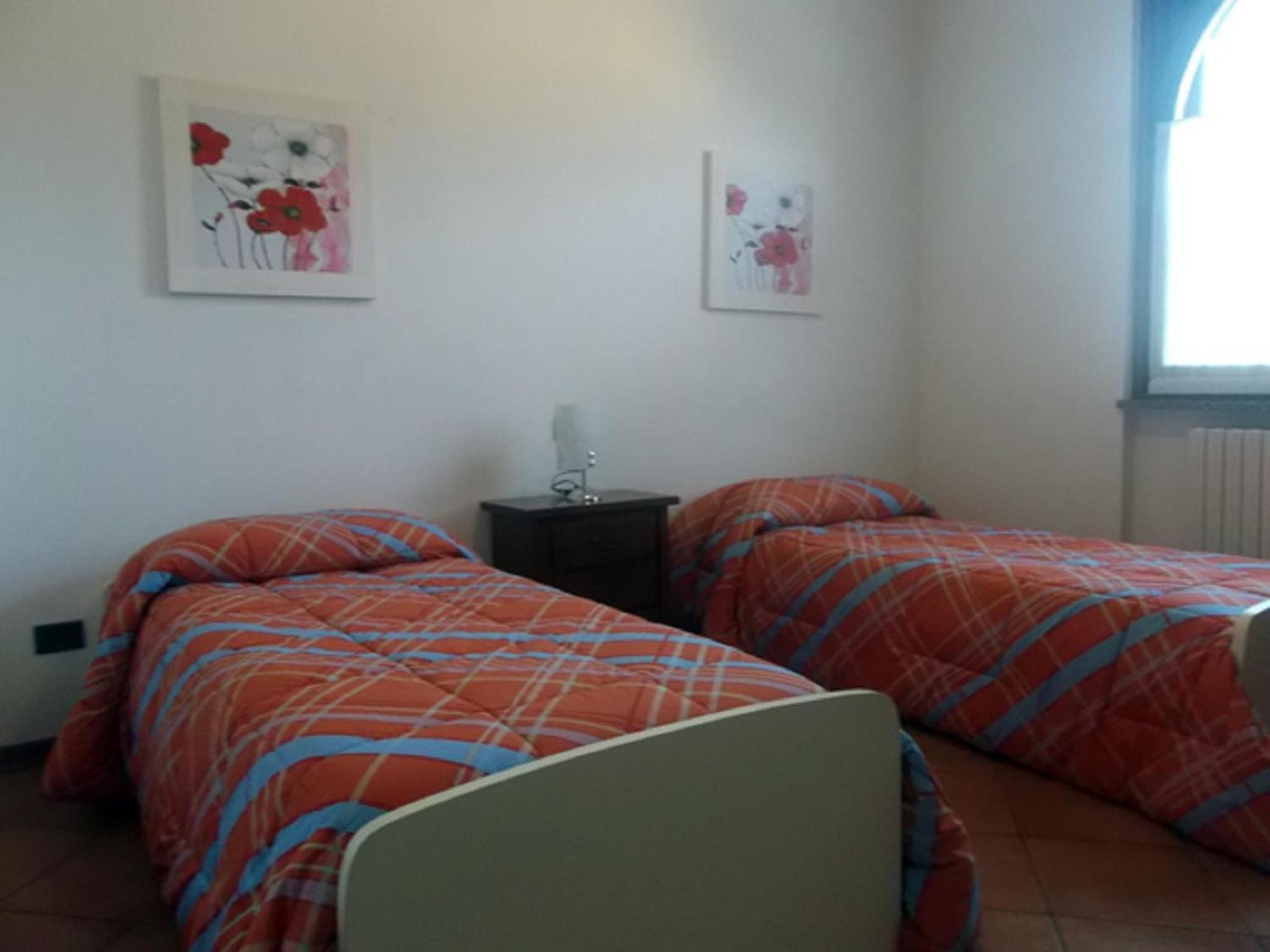Crespi House Bed & Breakfast Parabiago Rom bilde